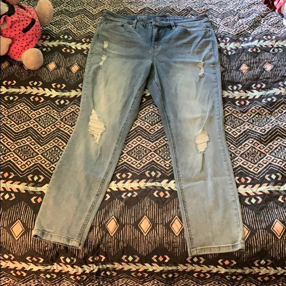 Crown & ivy jeans size 12 hi-rise skinny